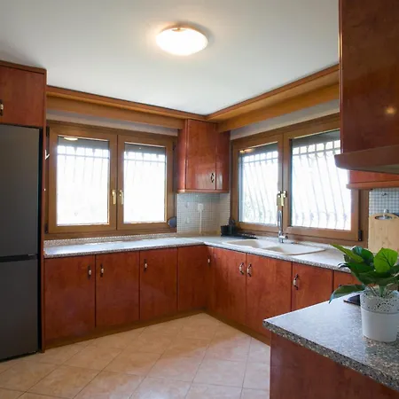 Aegean Breeze House بيت للعطل نيا إيراكليا