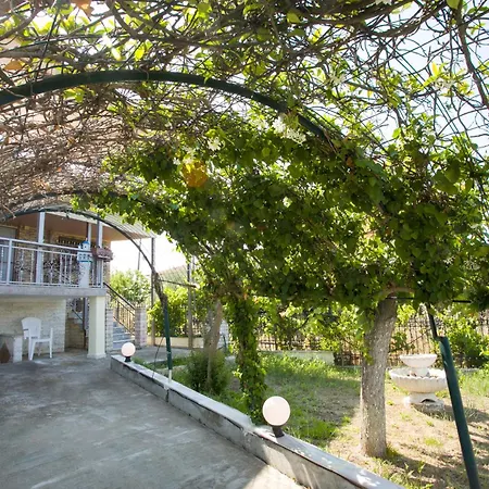 Aegean Breeze House Hébergement de vacances Nea Irakleia