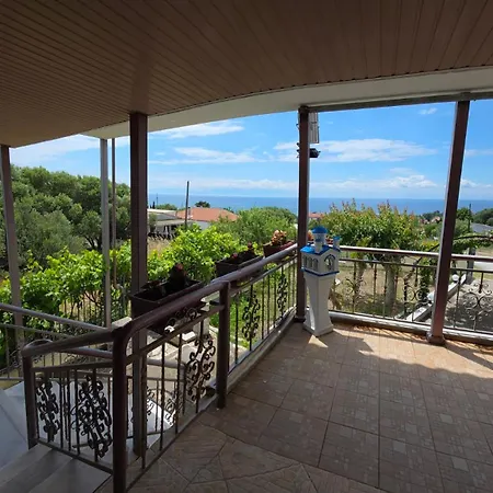 別荘 Aegean Breeze House ネア・イラクリア