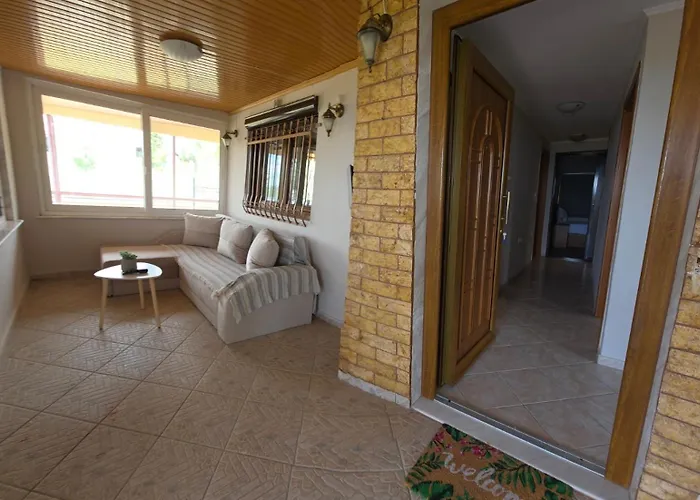 Aegean Breeze House