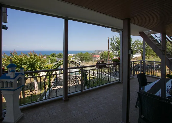 Aegean Breeze House Tatil Evi Nea Iraklia