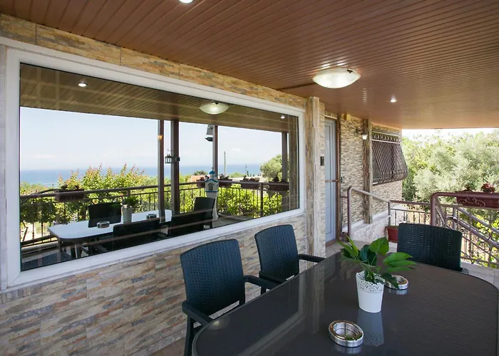 Aegean Breeze House Tatil Evi Nea Iraklia